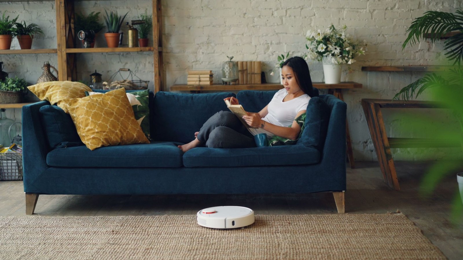 ロボット掃除機 Roomba Plus 575 Comboとは？AutoWash充電ステーションの特徴・対応機種・注意点のイメージ写真